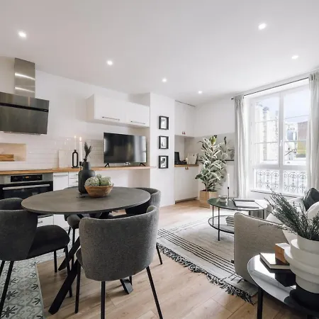 Appartamento Mimi - 1 à La Motte-picquet-grenelle Parigi